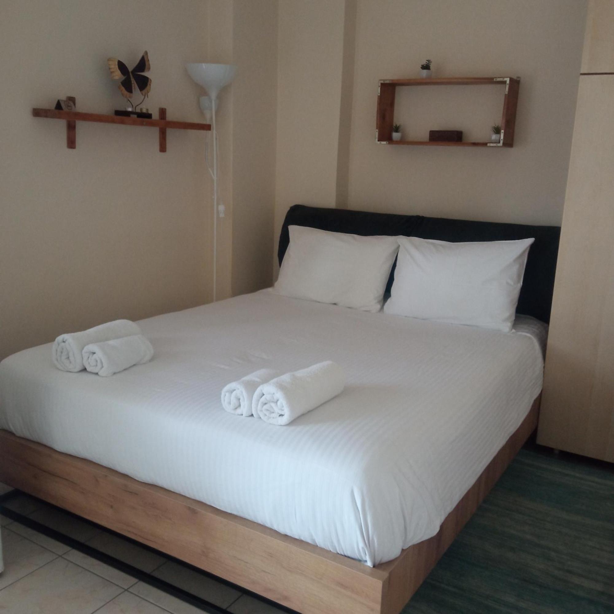 Guest house Home Patras